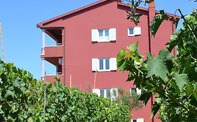 Apartments Roza